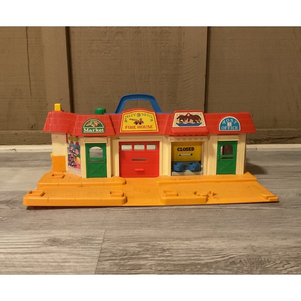 Vintage Fisher Price Little People Main Street Playset Fire House Market Post Of